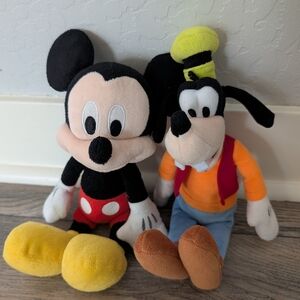 DISNEY Mickey and Goofy Plush Set Black Red Yellow Orange Blue